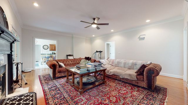 625 Smith Chapel Rd, Tullahoma, TN 37388