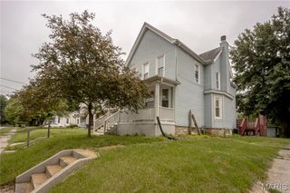 2441 Sanford Avenue, Alton, IL 62002