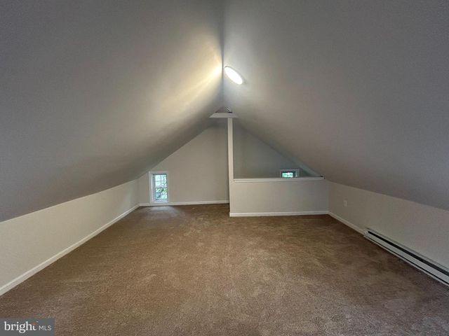 147 W BROAD ST, Telford, PA 18969