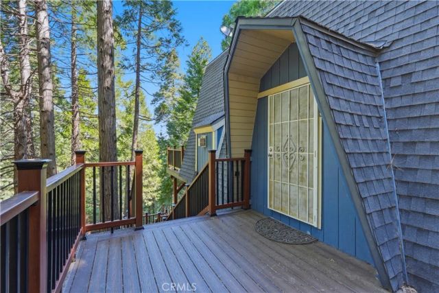 24091 Lakeview, Crestline, CA 92325