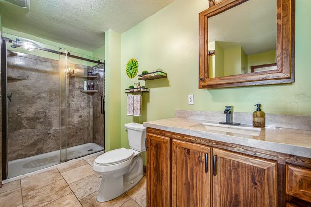 1352 Lakeview Drive, Ellston, IA 50074