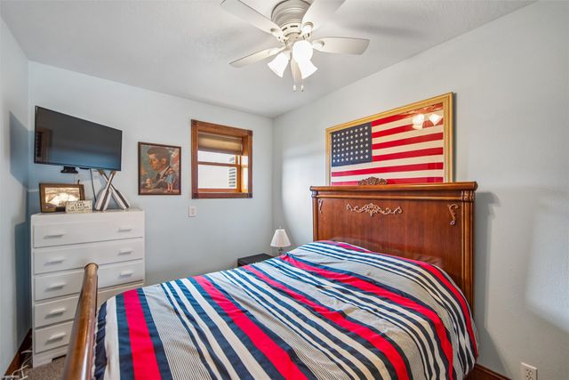 1352 Lakeview Drive, Ellston, IA 50074