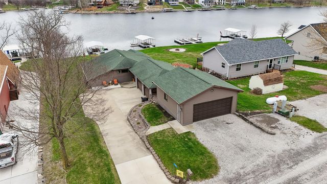 1352 Lakeview Drive, Ellston, IA 50074