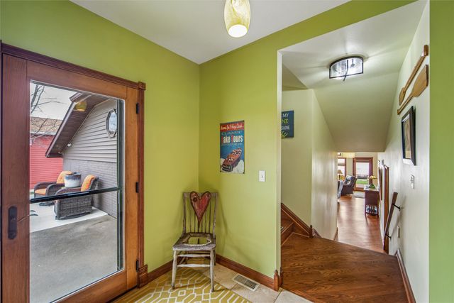 1352 Lakeview Drive, Ellston, IA 50074