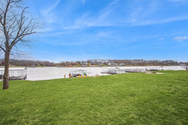 1352 Lakeview Drive, Ellston, IA 50074