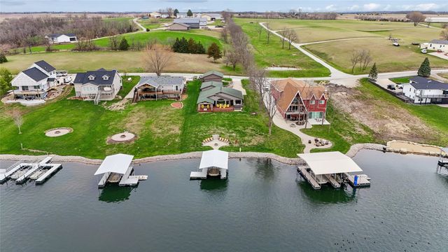 1352 Lakeview Drive, Ellston, IA 50074