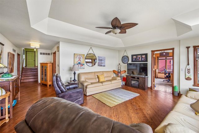 1352 Lakeview Drive, Ellston, IA 50074