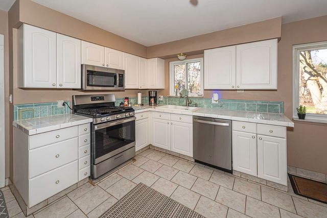 467 Douglas Street, Ypsilanti, MI 48197