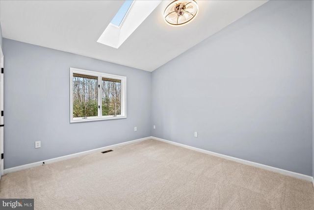 7621 RIVER RD, Fredericksburg, VA 22407