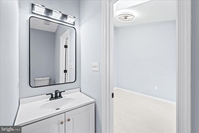 7621 RIVER RD, Fredericksburg, VA 22407