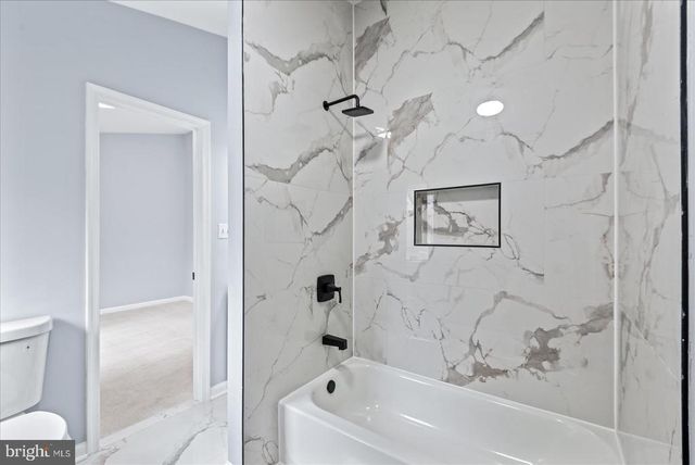 7621 RIVER RD, Fredericksburg, VA 22407