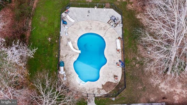 7621 RIVER RD, Fredericksburg, VA 22407