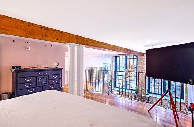 10 Exchange Court 203, Pawtucket, RI 02860