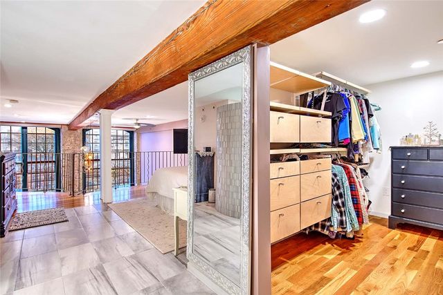 10 Exchange Court 203, Pawtucket, RI 02860