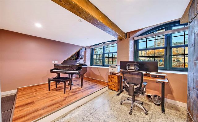 10 Exchange Court 203, Pawtucket, RI 02860