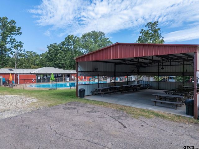 168 PR 5812, Yantis, TX 75497