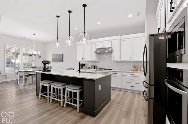 15428 Beeblossom Drive, Westfield, IN 46074
