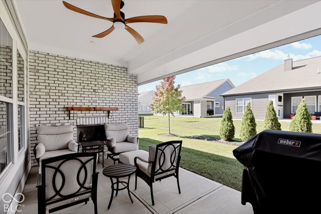 15428 Beeblossom Drive, Westfield, IN 46074