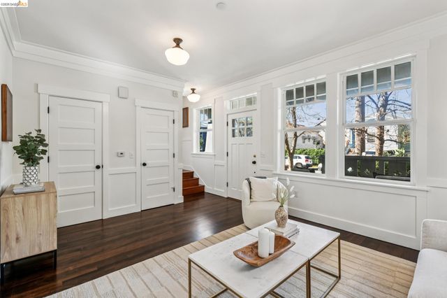 1479 34 Th St, Oakland, CA 94608