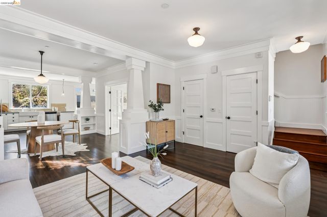 1479 34 Th St, Oakland, CA 94608