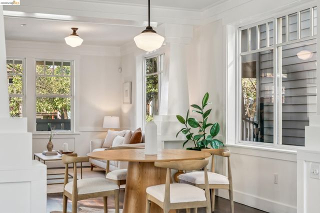 1479 34 Th St, Oakland, CA 94608