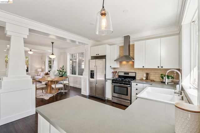 1479 34 Th St, Oakland, CA 94608