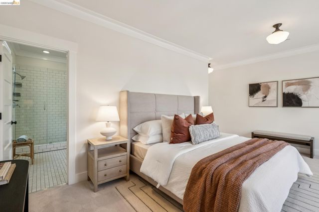 1479 34 Th St, Oakland, CA 94608