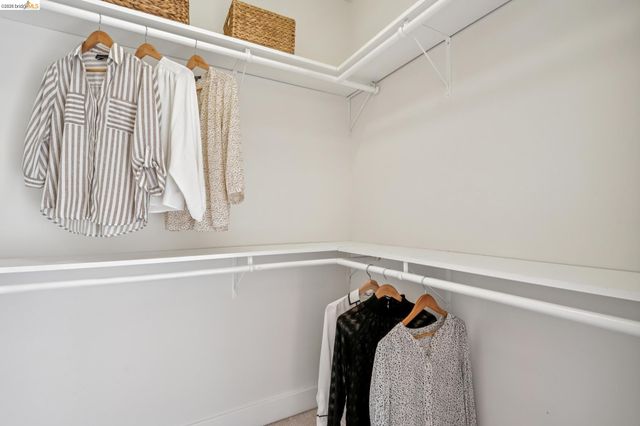 1479 34 Th St, Oakland, CA 94608