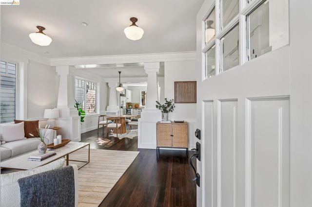 1479 34 Th St, Oakland, CA 94608