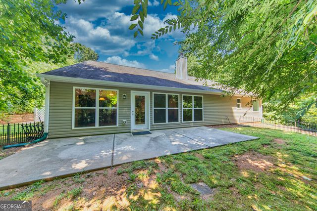 4556 White Horse Drive, Braselton, GA 30517