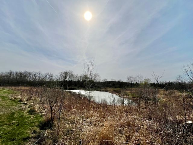 10665 Red Leaf Circle, Lakewood, IL 60014