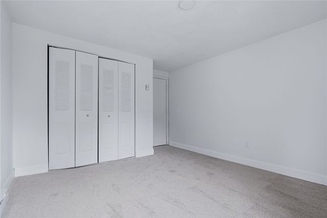 27 South Street, West Warwick, RI 02893