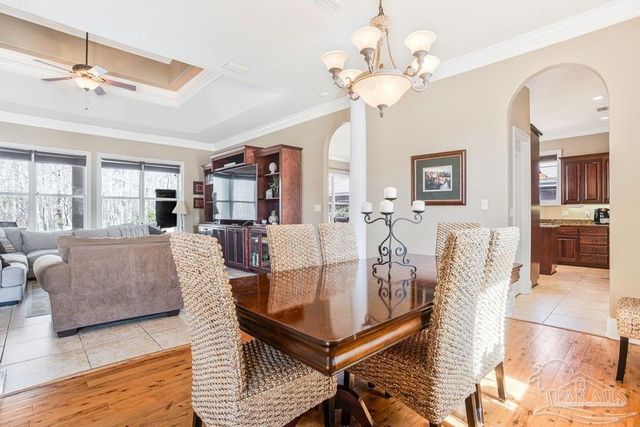 5296 Woodlake Tr, Gulf Breeze, FL 32563