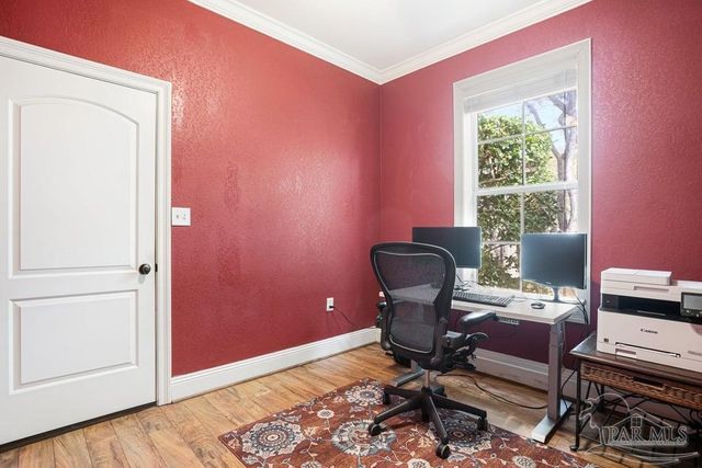 5296 Woodlake Tr, Gulf Breeze, FL 32563