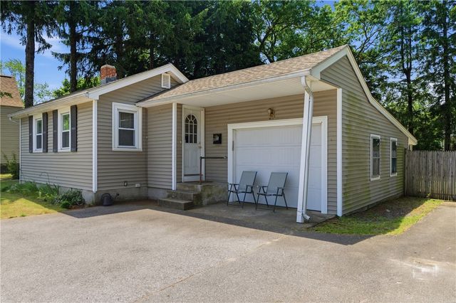 351 Maple Street, Warwick, RI 02888