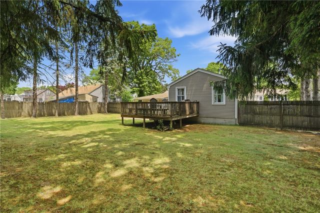 351 Maple Street, Warwick, RI 02888