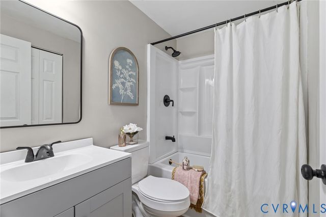 4244 Laurel Oak Rd, Chesterfield, VA 23237