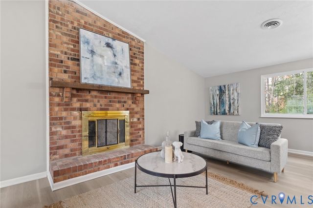 4244 Laurel Oak Rd, Chesterfield, VA 23237