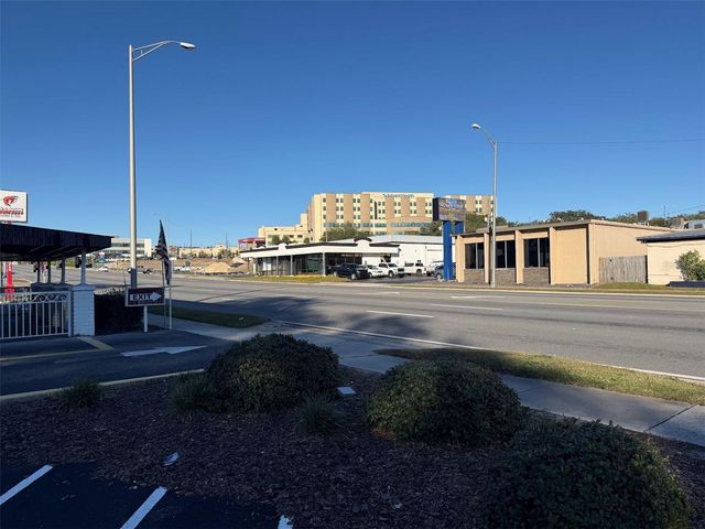 1536 S PINE AVENUE, Ocala, FL 34471