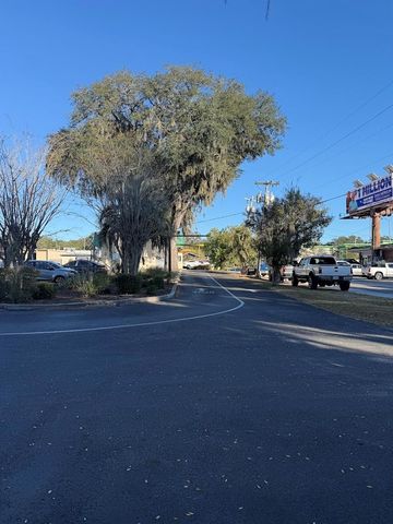 1536 S PINE AVENUE, Ocala, FL 34471