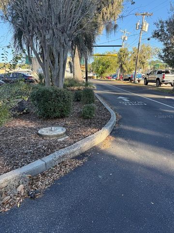 1536 S PINE AVENUE, Ocala, FL 34471