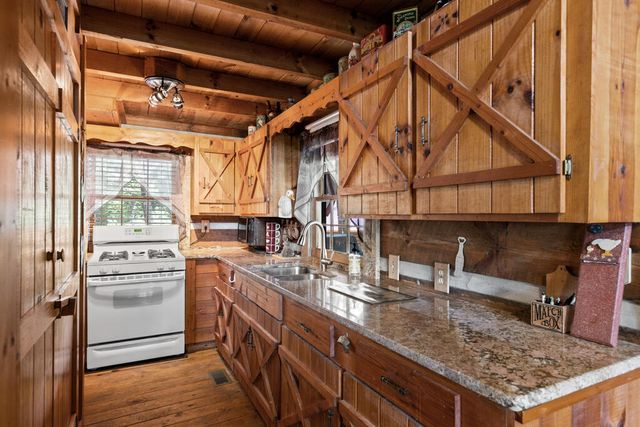 21 Mountain View Trail, Cherry Log, GA 30572