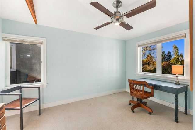 7345 18th Avenue NE, Seattle, WA 98115