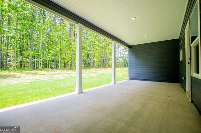 134 Woodford Drive, Roopville, GA 30170