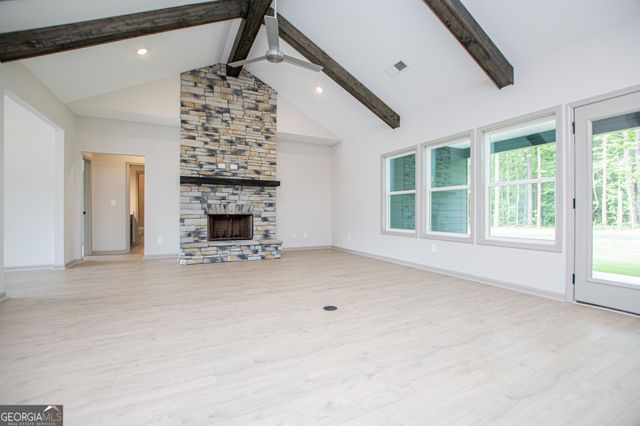 134 Woodford Drive, Roopville, GA 30170