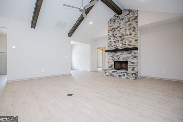 134 Woodford Drive, Roopville, GA 30170