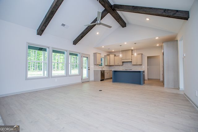 134 Woodford Drive, Roopville, GA 30170