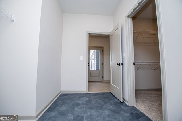 134 Woodford Drive, Roopville, GA 30170