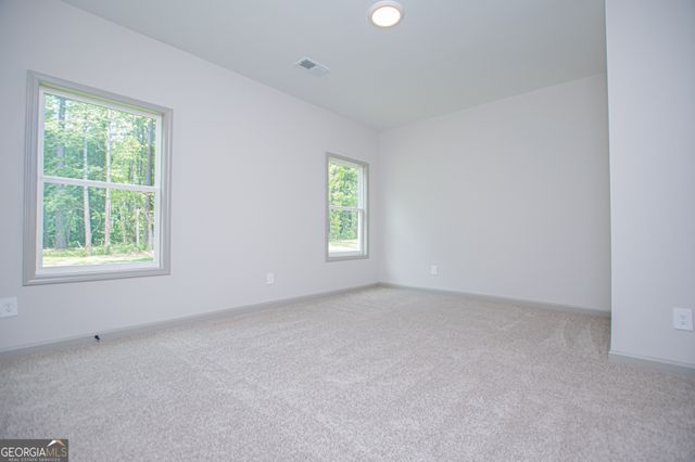 134 Woodford Drive, Roopville, GA 30170