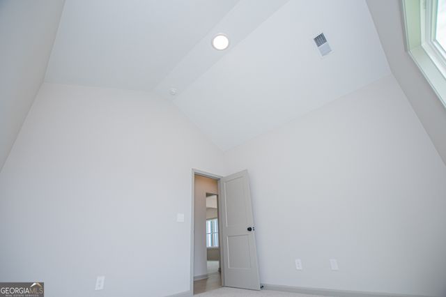 134 Woodford Drive, Roopville, GA 30170